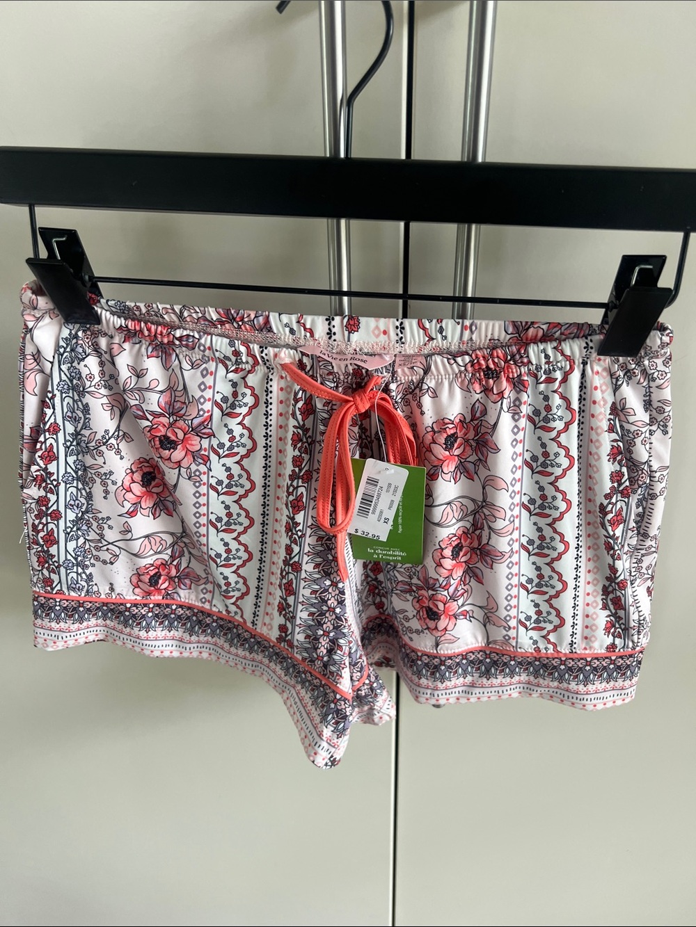 BNWT La Vie En Rose Pyjama Short Set - Picture 4 of 10
